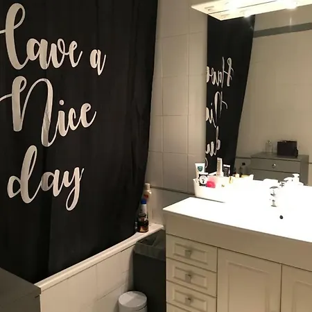 Charmant Cosy De 75 M2